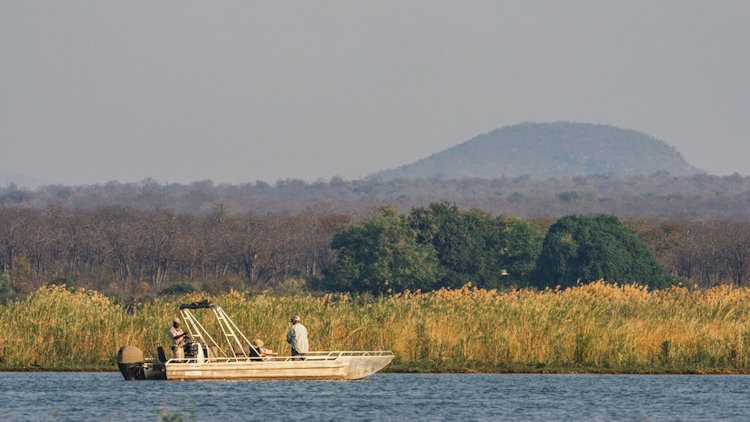 Anabezi Camp