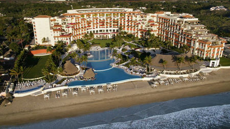 First Multigenerational Wellness Week at Mexico's Grand Velas Riviera Nayarit