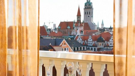 Celebrate Christmas at the Mandarin Oriental, Munich