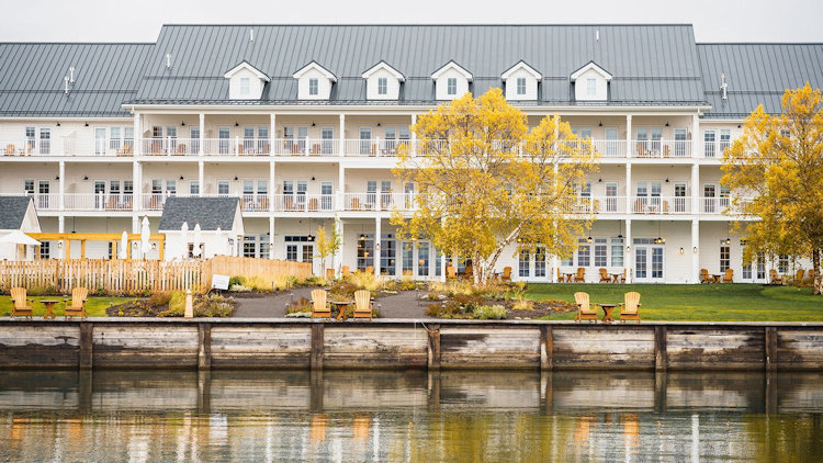 The Lake House on Canandaigua: The Perfect Lake Escape for Fall