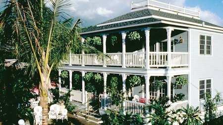 The Plantation Inn Maui Offers Moment in Time Valentine's Package